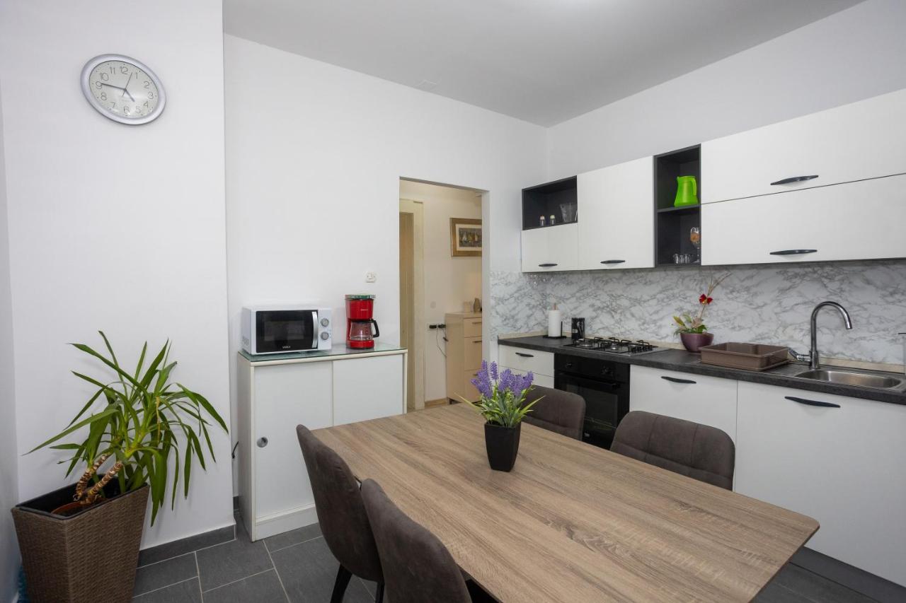Apartman Toni Спліт Екстер'єр фото